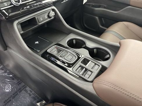 Certified 2026 Honda Pilot Touring image 19