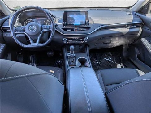 Used 2019 Nissan Altima 2.5 SV FWD image 17