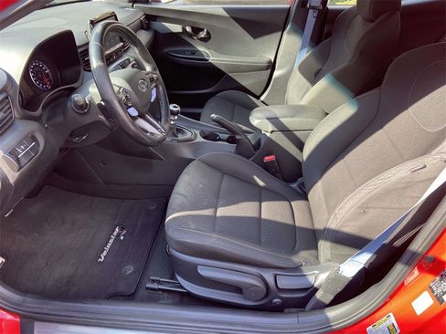 Used 2020 Hyundai Veloster N w/ Performance Package image 14