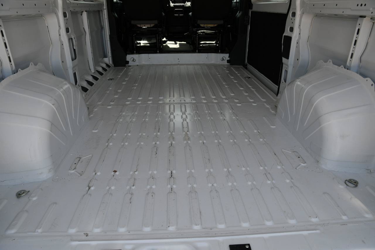 Used 2026 RAM ProMaster 2500 w/ Convenience Group FWD image 10