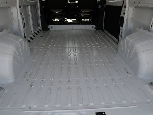 Used 2026 RAM ProMaster 2500 w/ Convenience Group FWD image 10