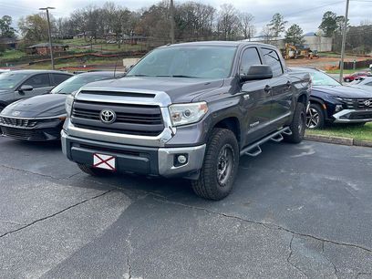 Used 2015 Toyota Tundra SR5 w/ SR5 Upgrade Package