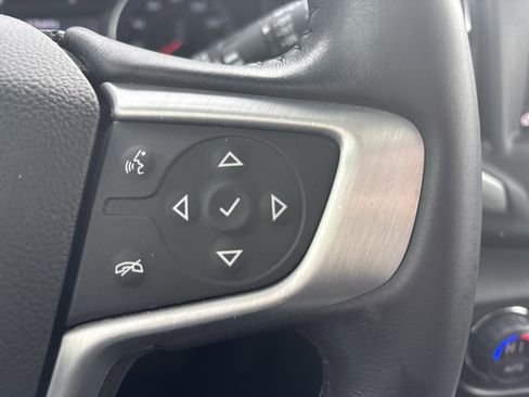 Used 2021 GMC Terrain SLE w/ Driver Convenience Package image 23