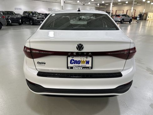 New 2025 Volkswagen Jetta Sport image 7