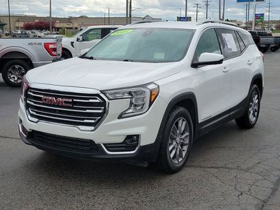 Used 2022 GMC Terrain SLT w/ Tech Package