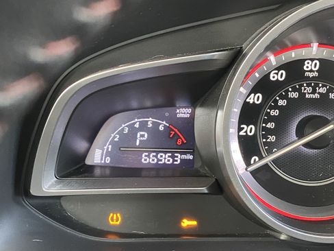 Used 2015 MAZDA MAZDA3 i Touring FWD image 5