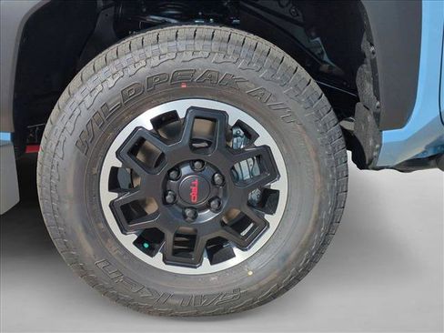New 2026 Toyota Tacoma TRD Off-Road w/ TRD Off Road Premium Package AWD/4WD image 10
