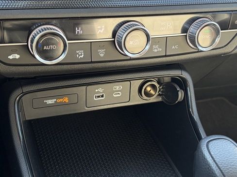 Certified 2024 Honda CR-V EX image 21