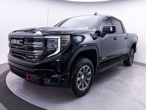 Used 2024 GMC Sierra 1500 AT4 w/ Technology Package AWD/4WD image 14