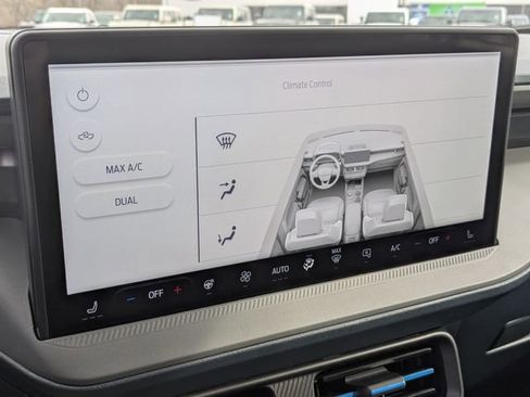 New 2026 Ford Maverick Lobo AWD/4WD image 13