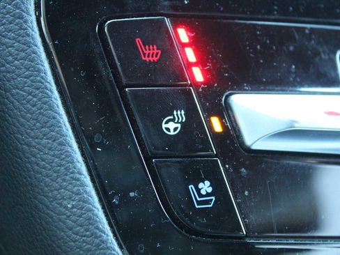 Used 2022 Ford Explorer ST w/ Equipment Group 401A image 18