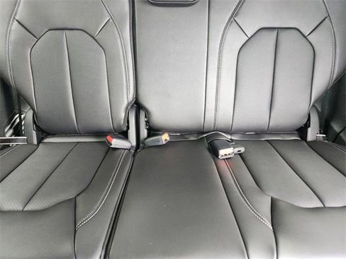 New 2025 Chrysler Pacifica Select image 19