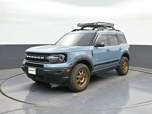 Used 2023 Ford Bronco Sport Outer Banks AWD/4WD image 1