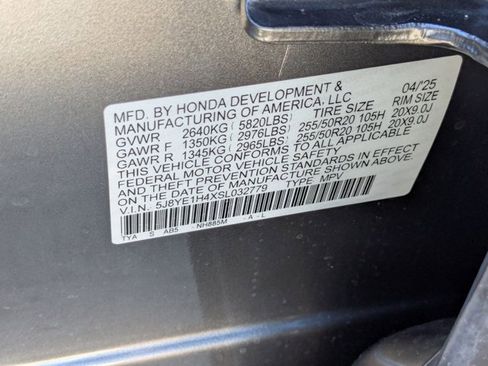 Certified 2025 Acura MDX SH-AWD w/ Technology Package image 25