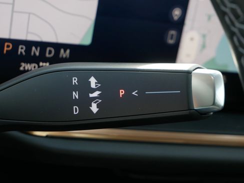 New 2026 Buick Envision Avenir image 9