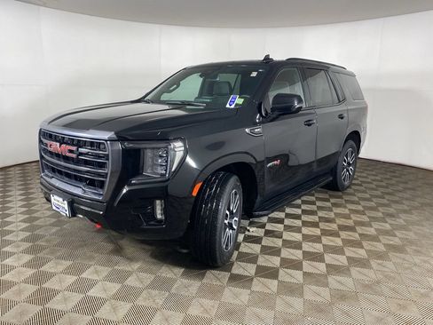 Used 2024 GMC Yukon AT4 AWD/4WD image 6