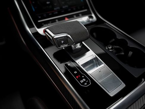 Used 2023 Audi RS Q8 AWD/4WD image 54