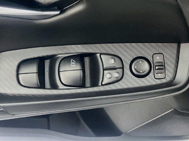 Used 2021 Nissan Sentra SV FWD image 12