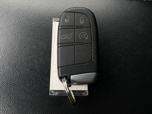 Used 2022 Dodge Durango GT AWD/4WD image 24