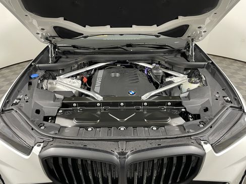 Used 2025 BMW X5 xDrive40i w/ M Sport Package image 20