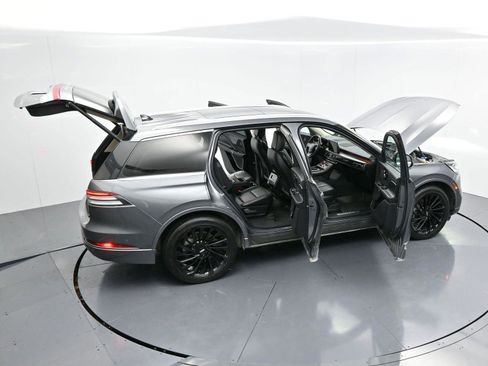 Used 2022 Lincoln Aviator Reserve w/ Equipment Group 201A image 45