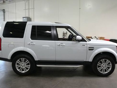 Used 2016 Land Rover LR4 HSE LUX AWD/4WD image 4