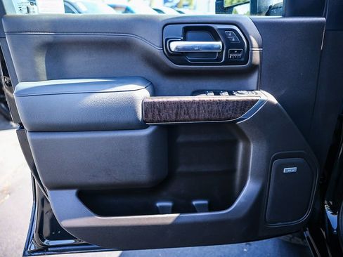 Used 2021 GMC Sierra 2500 Denali w/ Denali Black Diamond Edition image 32