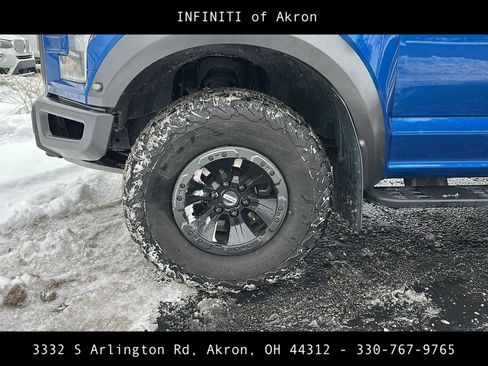 Used 2017 Ford F150 Raptor w/ Equipment Group 802A Luxury image 19