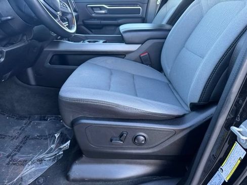 Used 2024 RAM 1500 Big Horn AWD/4WD image 5