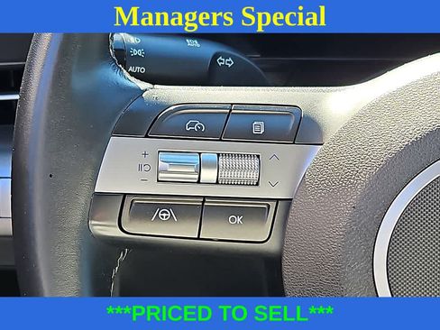 Used 2024 Hyundai Kona SEL FWD image 19