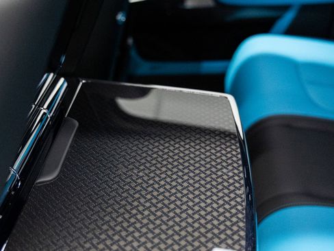 New 2026 Rolls-Royce Cullinan Black Badge image 34