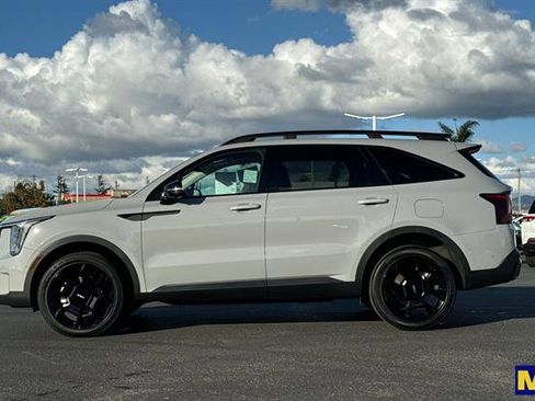 Used 2024 Kia Sorento SX image 7