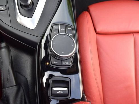 Used 2021 BMW 230i xDrive Convertible AWD/4WD image 62