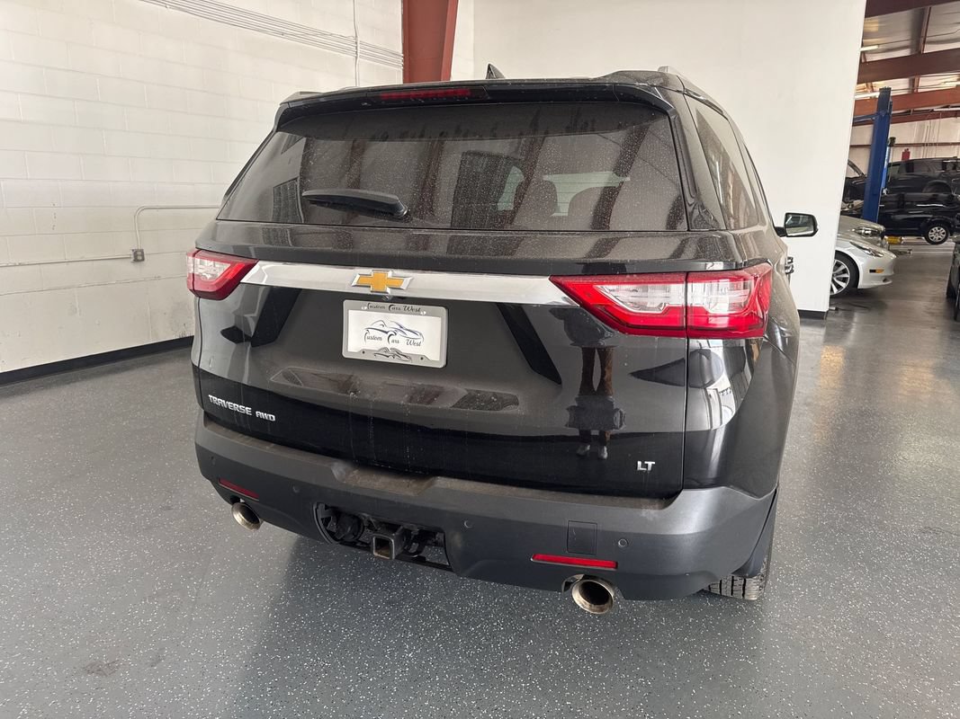 Used 2018 Chevrolet Traverse LT AWD/4WD image 4