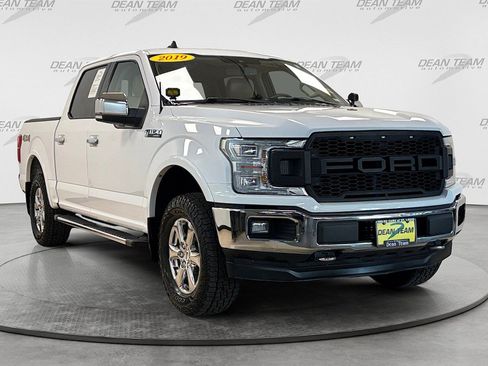 Used 2019 Ford F150 Lariat w/ Equipment Group 502A Luxury AWD/4WD image 3
