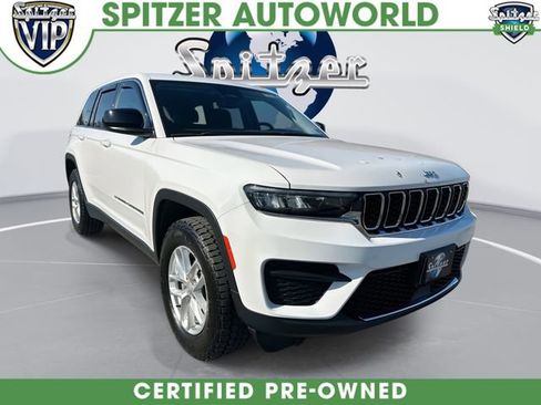 Used 2023 Jeep Grand Cherokee Laredo w/ Luxury Tech Group I AWD/4WD image 1