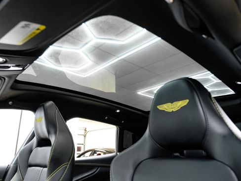 Used 2023 Aston Martin DBX 707 image 27