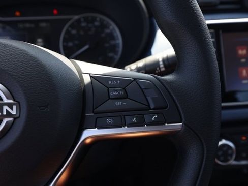 New 2025 Nissan Versa 1.6 SV w/ Trunk Package image 26