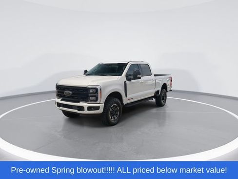 Used 2023 Ford F250 Lariat w/ Lariat Ultimate Package AWD/4WD image 4