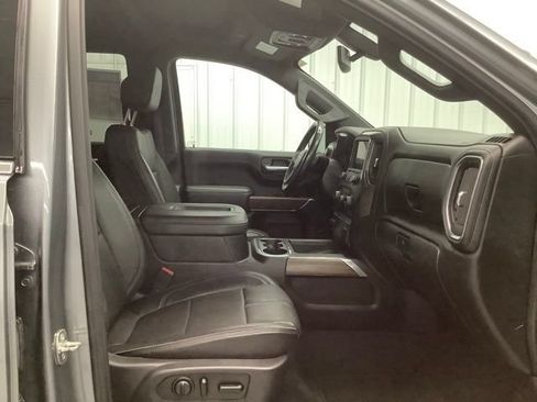 Used 2020 Chevrolet Silverado 1500 High Country w/ Z71 Off-Road Package AWD/4WD image 11