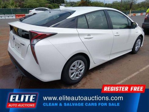 Used 2016 Toyota Prius Two FWD image 8