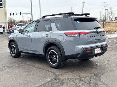 Used 2024 Nissan Pathfinder Rock Creek image 9