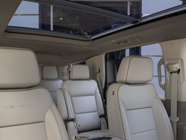 New 2026 GMC Yukon Denali w/ Denali Reserve Package AWD/4WD image 24