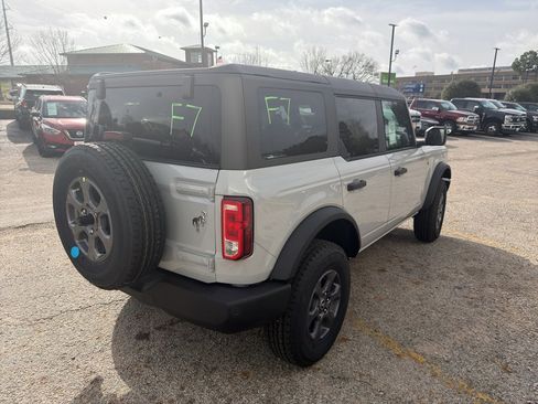 New 2026 Ford Bronco Big Bend image 5