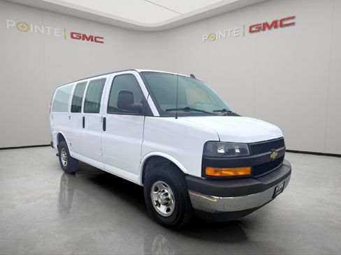 Used 2021 Chevrolet Express 2500 w/ Driver Convenience Package image 1