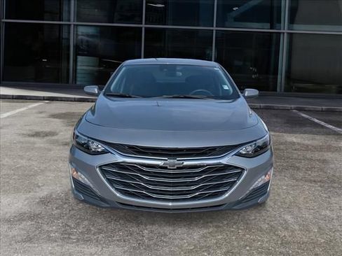 Used 2024 Chevrolet Malibu LT FWD image 3