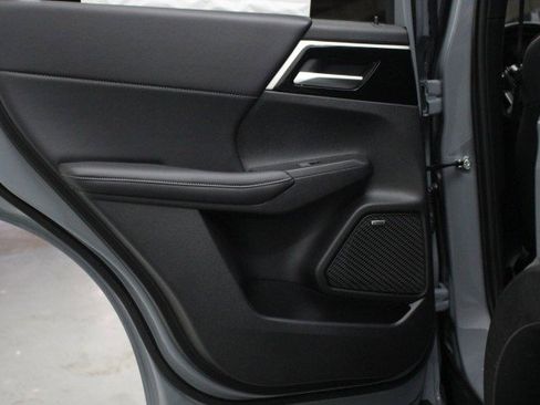 New 2026 Mitsubishi Outlander SE image 26