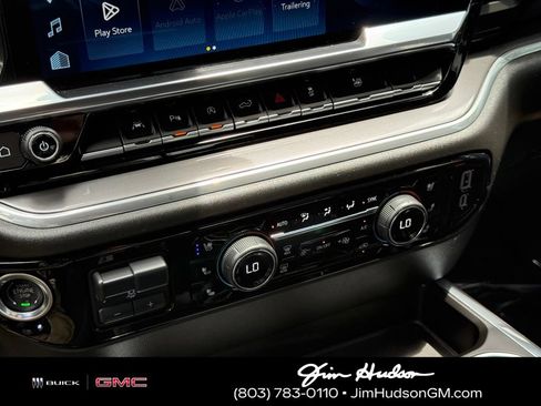 Certified 2025 Chevrolet Silverado 1500 High Country w/ High Country Premium Package AWD/4WD image 33