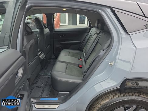 Used 2023 Nissan Ariya AWD image 7