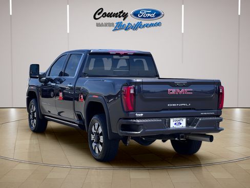 Used 2024 GMC Sierra 2500 Denali w/ Denali Reserve Package AWD/4WD image 26